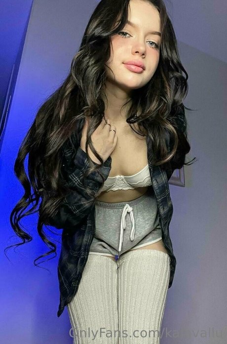 kalavallu onlyfans model