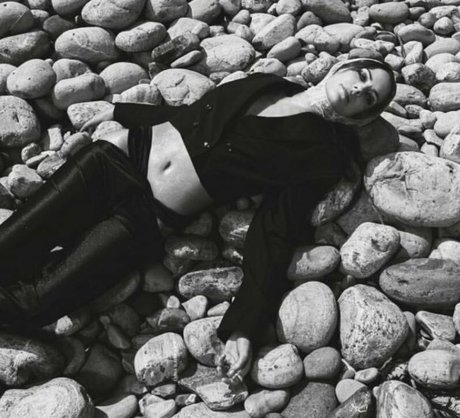 Riley Keough onlyfans leak nudes