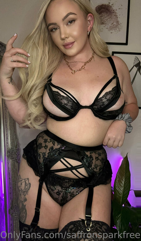 saffronsparkfree only fans pic