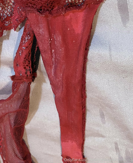 peachesisastonedfruit2 naked onlyfans leaks