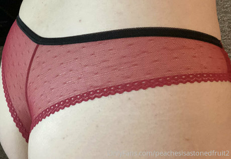 peachesisastonedfruit2 onlyfans leaked porn