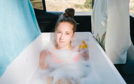 Simone Giertz onlyfans leake