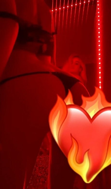 Joyce Santos onlyfans nide