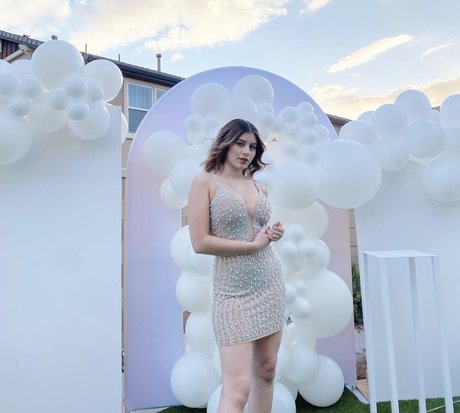 Laurimfgarciaa onlyfans porn leaked