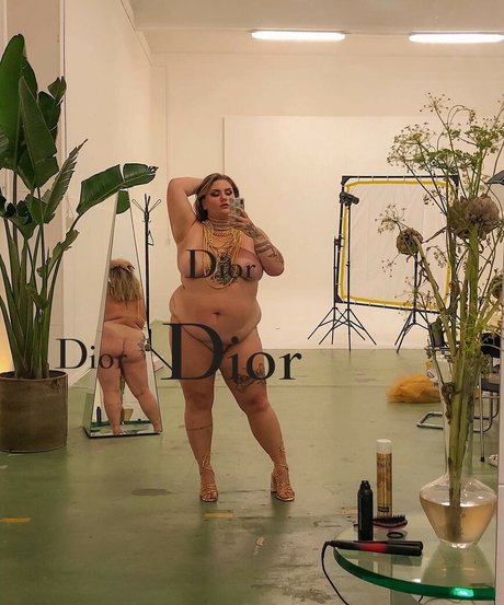 Lovaeij onlyfans free content