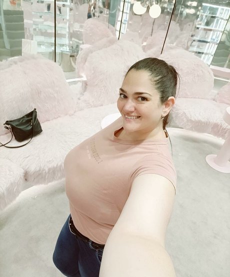 Patricia Curvy XXL onlyfans leaked xxx