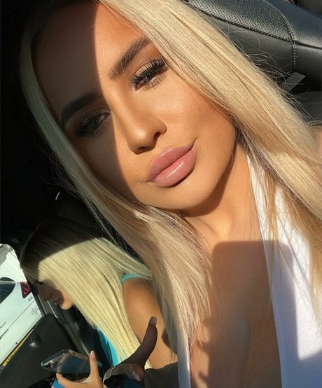 Molly O Shea onlyfans nude pictures