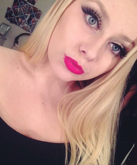 Rhiannon C onlyfans leaked