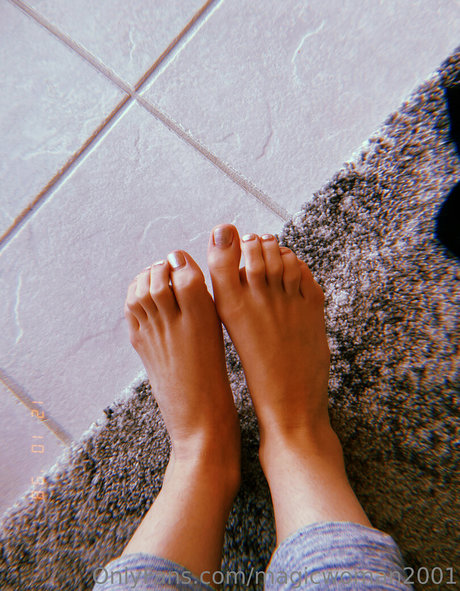 magicwoman2001 onlyfans sextape leak