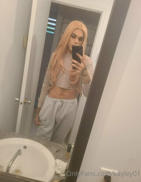 kellyannefemboy onlyfans leaked