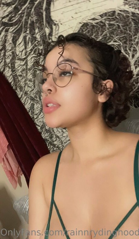 Rainnrydinghood nude onlyfans