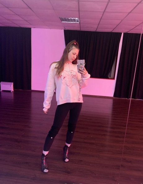 alexagol naked only fans