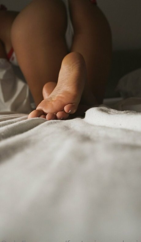 footprincesslouise onlyfans leak nude