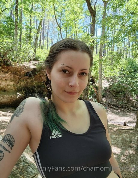 chamomileforbed onlyfans model photos