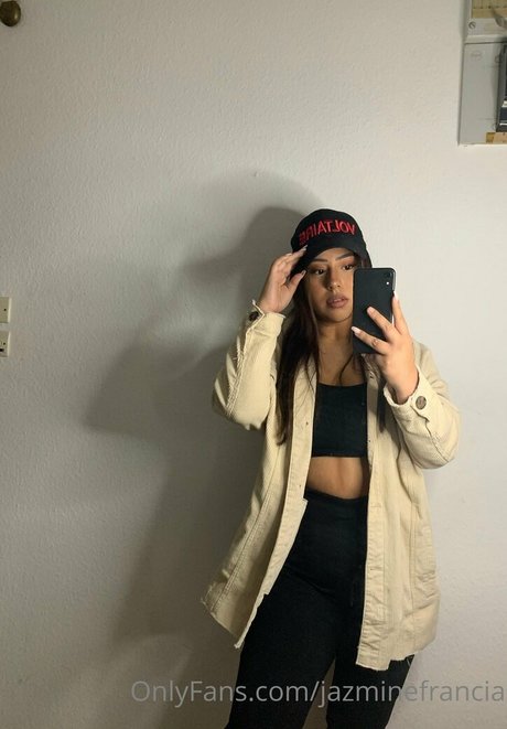 jazminefrancia onlyfans model images