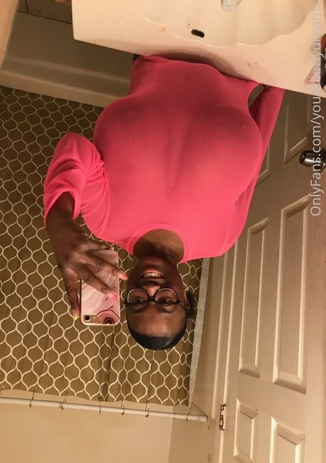 idreamofebony onlyfans naked leaks