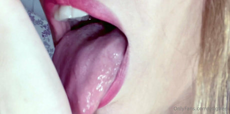 qslgfree onlyfans leaked nude