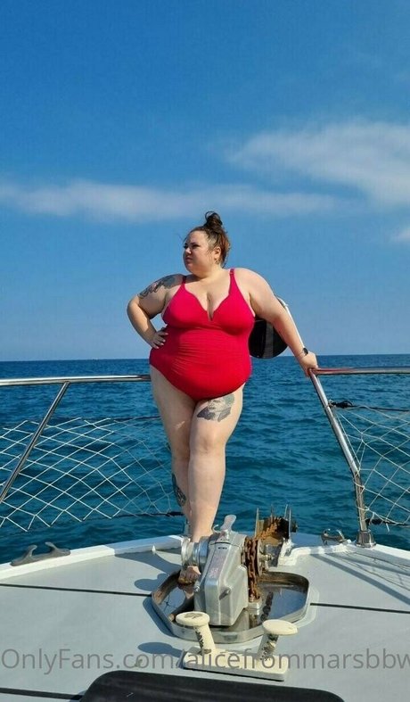 alicefrommarsbbw nude onlyfans pics