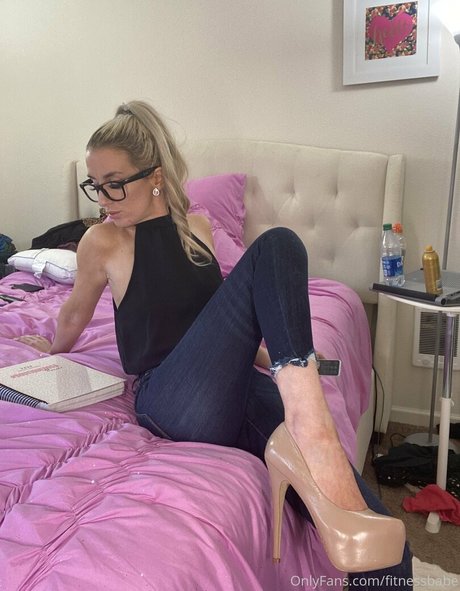 khloeefree only fans