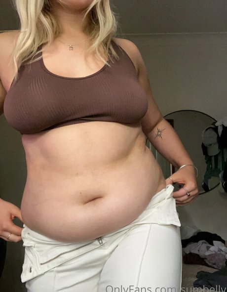 sumbelly nude leaks onlyfans