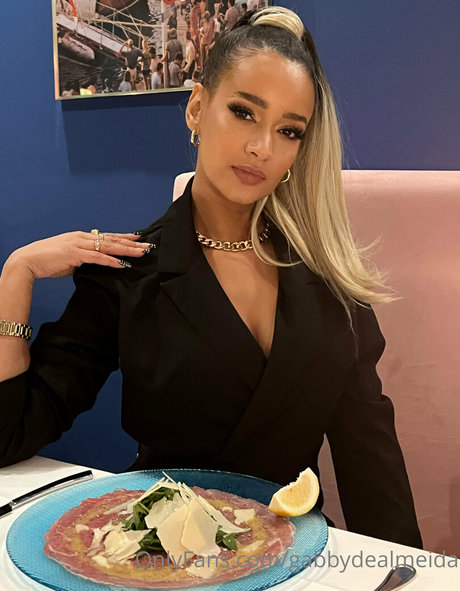 gabbydealmeida leaked naked onlyfans