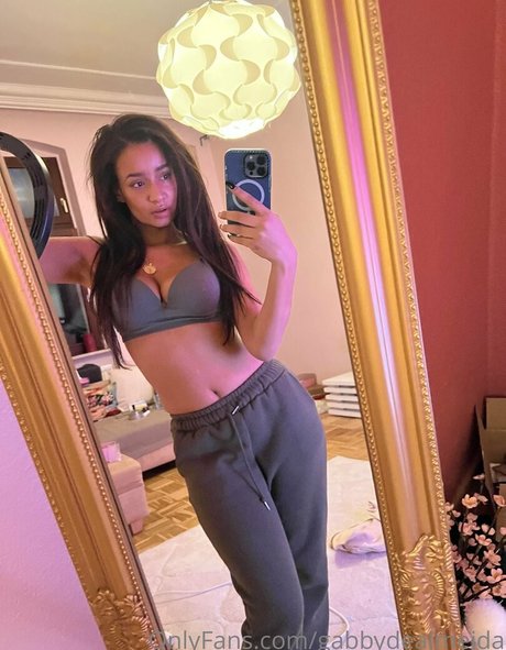 gabbydealmeida free onlyfans porn