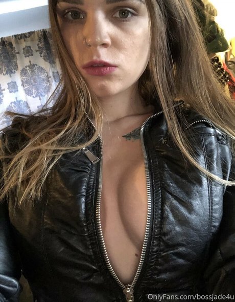 bossjade4ufree only fans sex