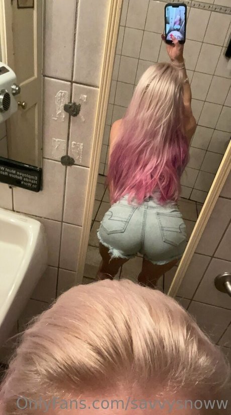 savvysnoww onlyfans nude leaked