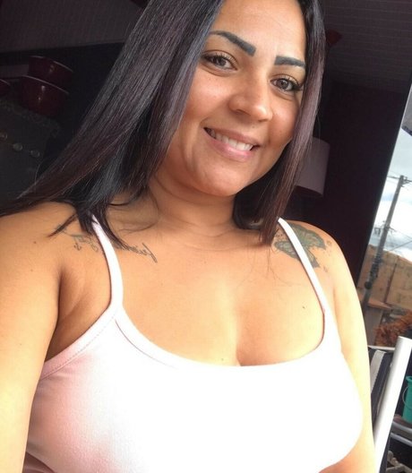 Syl crys nude only fans