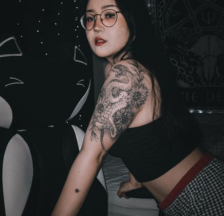 Akemyni onlyfans leaks naked