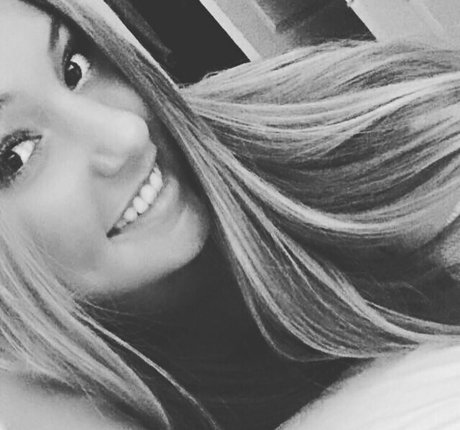 Kimi McFarland onlyfans gratis