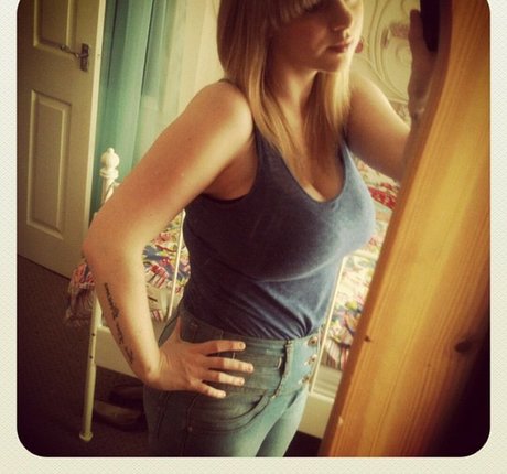 Gina May Mielke onlyfans model