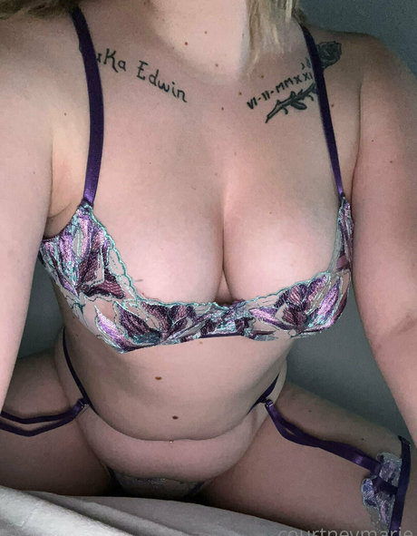 marie42055 onlyfans public photos