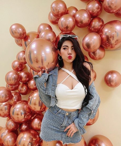 peggykuo1123 onlyfans content