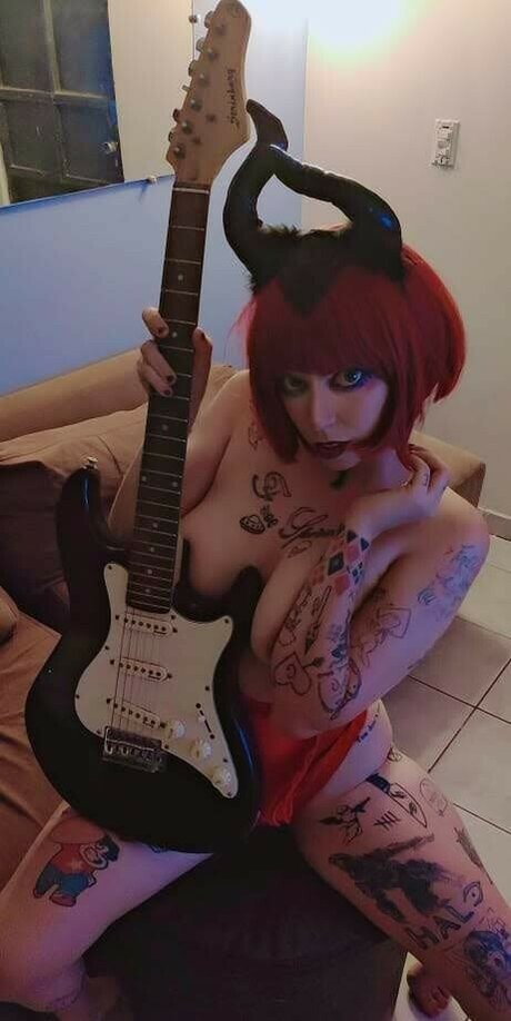 Naru Peridot naked on onlyfans