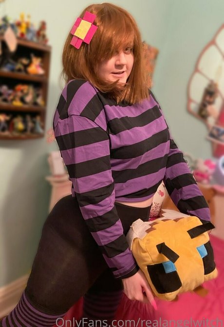 realangelwitch onlyfans porn