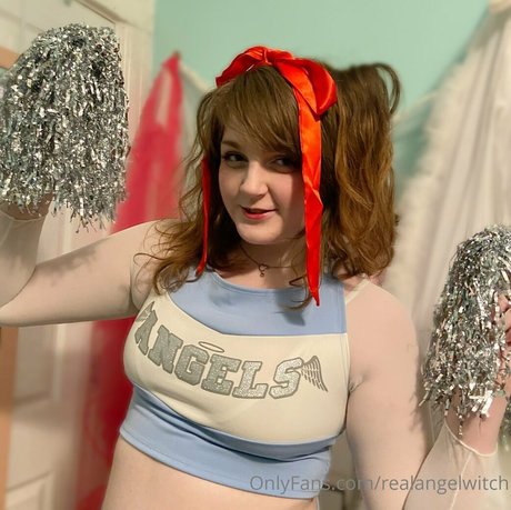 realangelwitch onlyfans leaked