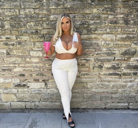 Brittany T onlyfans leak ass