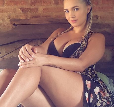 Angela R leaks onlyfans porn