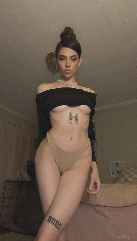 miaxomarie nude leaked onlyfans