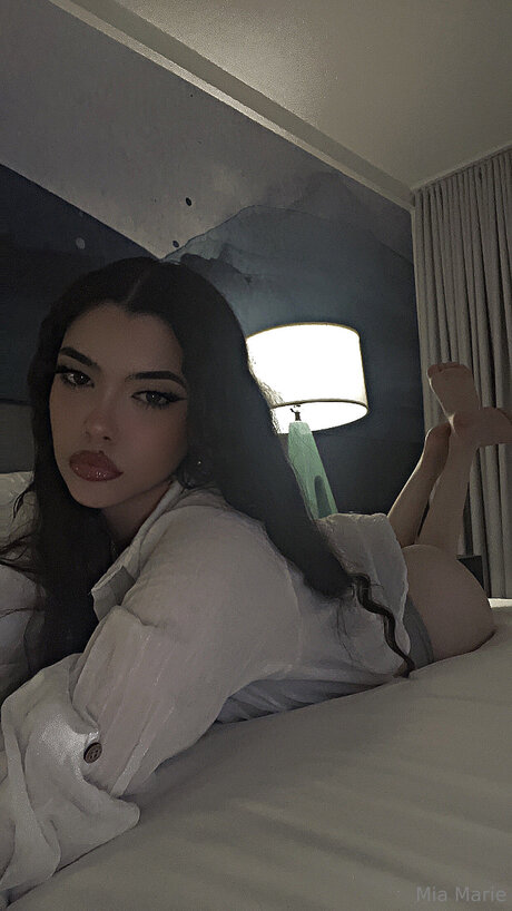 miaxomarie onlyfans pic