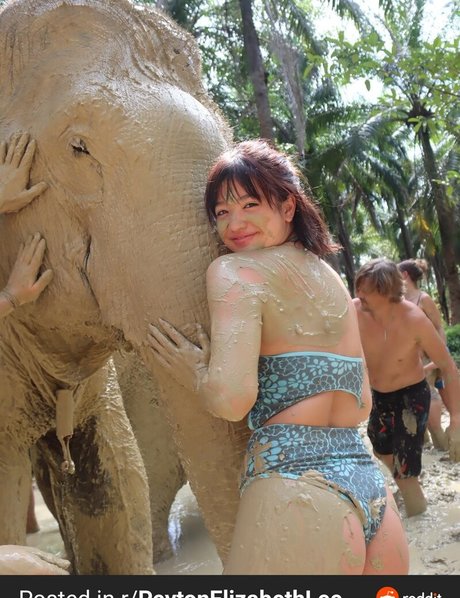 Peyton Elizabeth Lee onlyfans leak naked