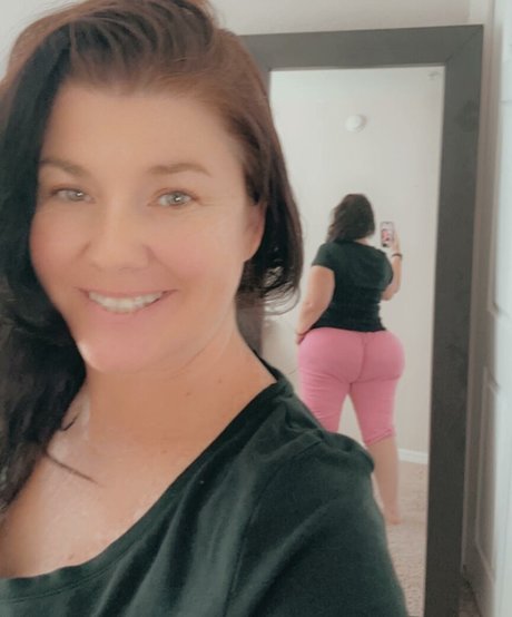 Crystal McBootay only fans review