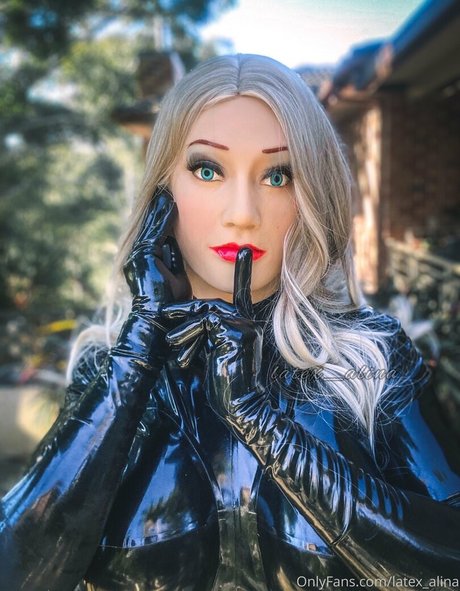 latex alina onlyfans fuck