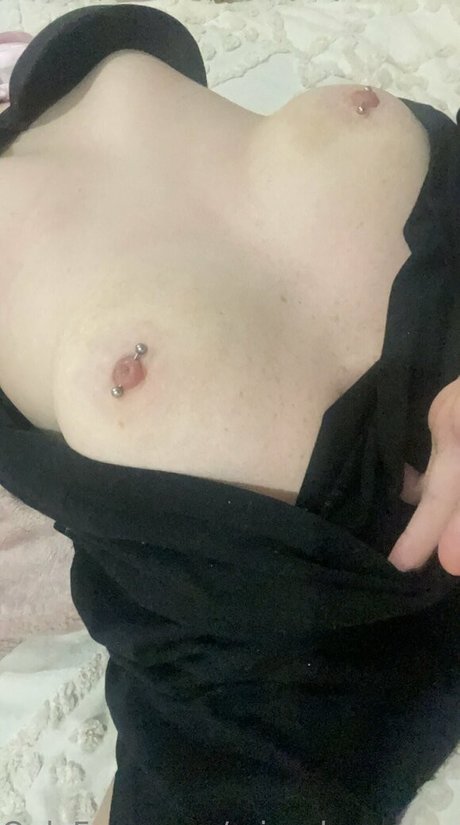 missalanaevans onlyfans nude pics