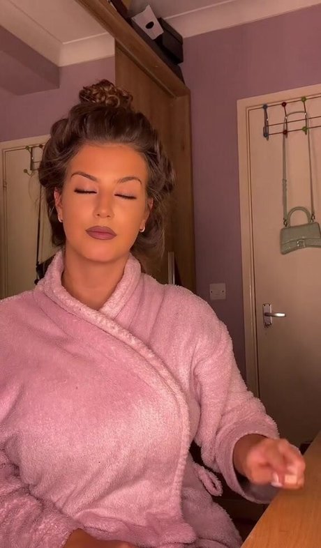 Gena leaked onlyfans pictures