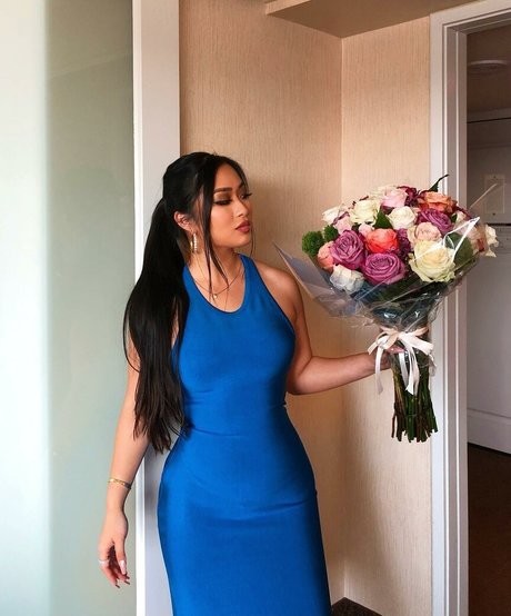 Sakura Nakamura onlyfans leak