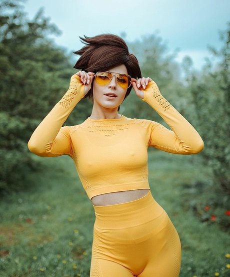 Yugoroforge onlyfans strip tease