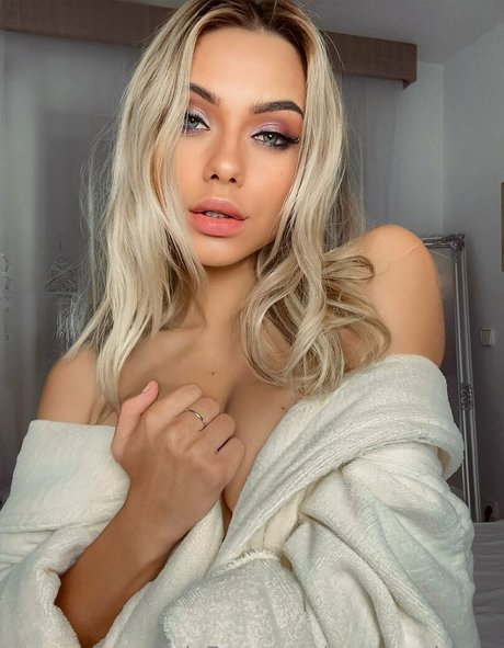 sugarandriana onlyfans leaks.