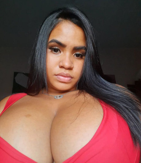 Laryssa Braga naked onlyfans leaked